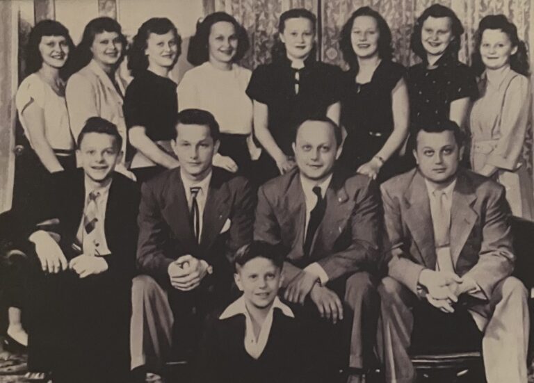 The thirteen children of George and Anna Kraynak